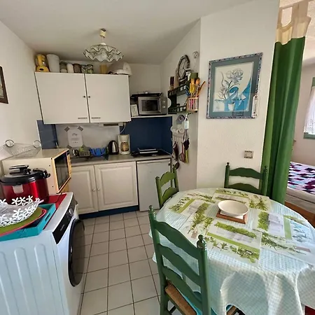 Apartment T2 Climatise Avec Parking A - Fr-1-388-231